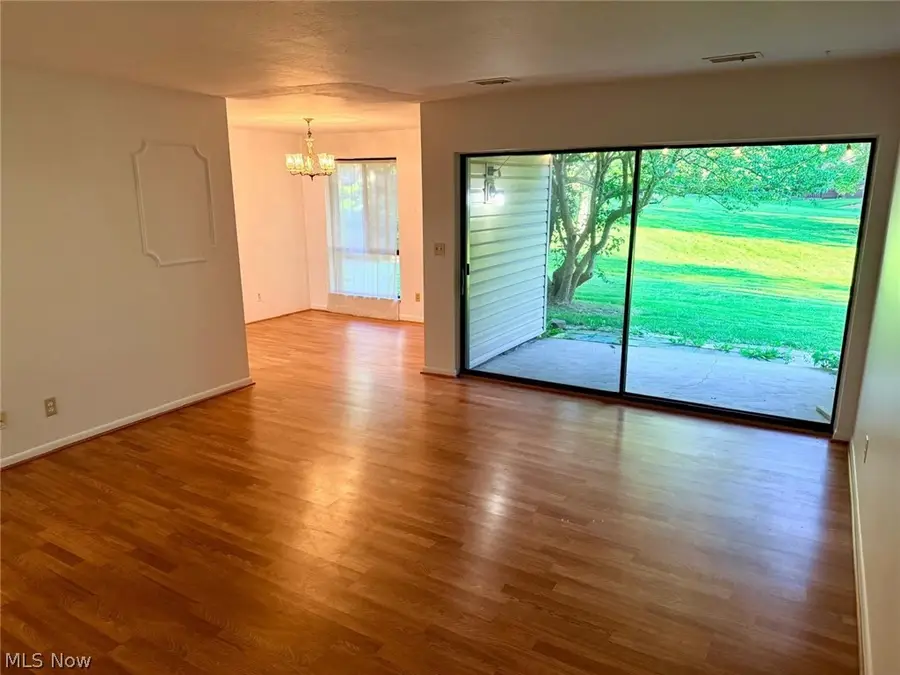 6250 Greenwood Parkway #202, Sagamore Hills, OH 44067 - #2