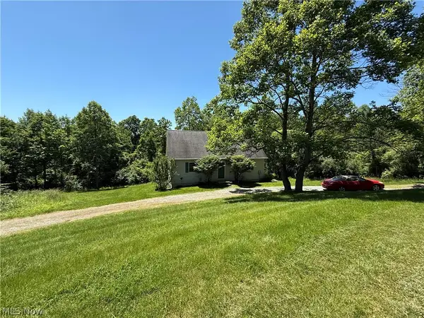 7917 Flawil Drive, Millersburg, OH 44654