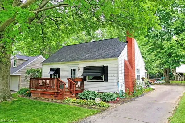 7435 Westview Drive, Youngstown, OH 44512