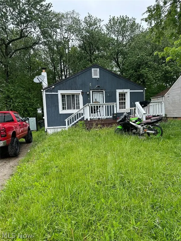 2907 25th Ne Street, Canton, OH 44705