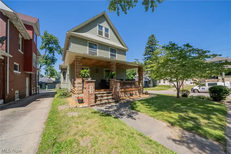 4220 W 36th Street, Cleveland, OH 44109 - #2