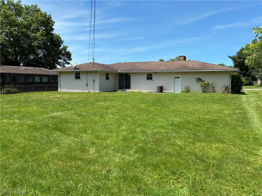 1629 Woodland Drive, Coshocton, OH 43812 - #3