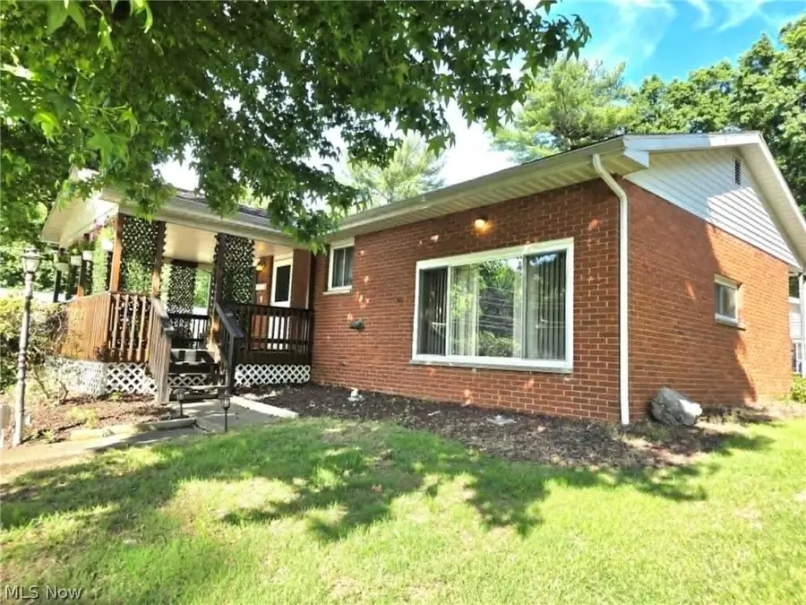 2814 16th Avenue, Vienna, WV 26105 - #2