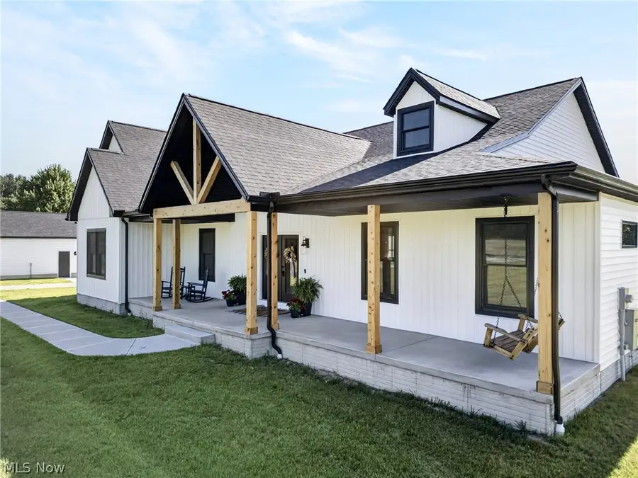 18844 Mennell Road, Grafton, OH 44044 - #3