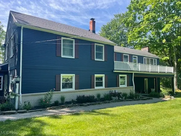 20 Kenton Road, Chagrin Falls, OH 44022