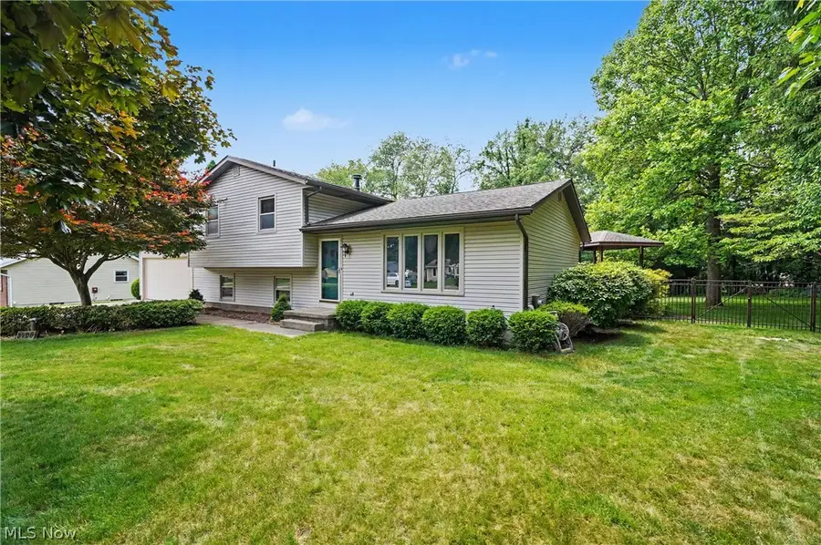 3789 Lake Vista Road, Coventry, OH 44319 - #2