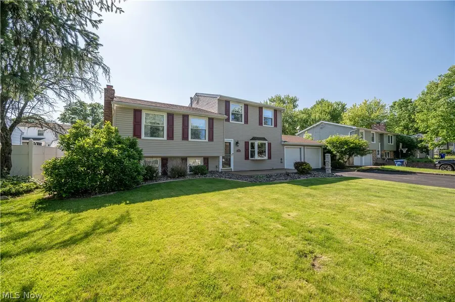 814 Illinois Avenue, McDonald, OH 44437 - #2