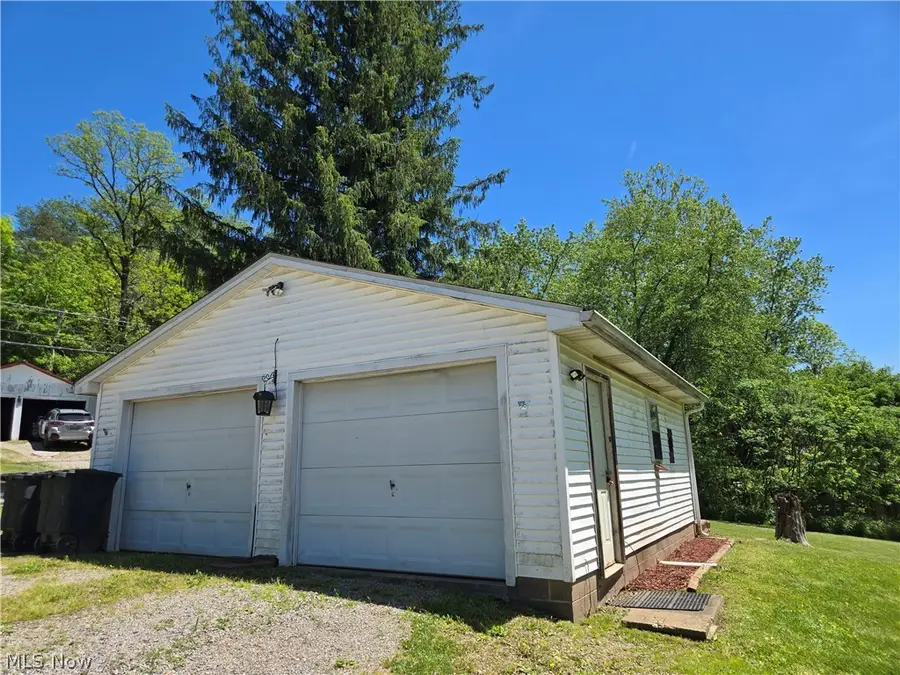 201 Ridgewood Drive, Amsterdam, OH 43903 - #3