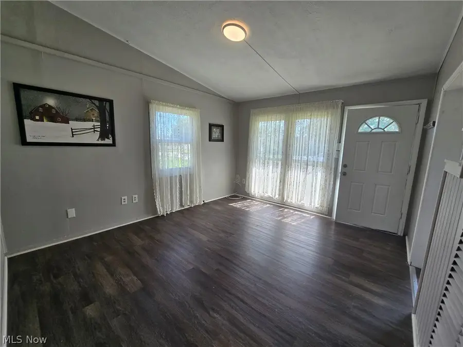 169 Boston Avenue, Elyria, OH 44035 - #3