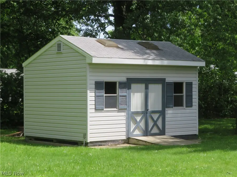 34042 Luanne Drive, North Ridgeville, OH 44039 - #3