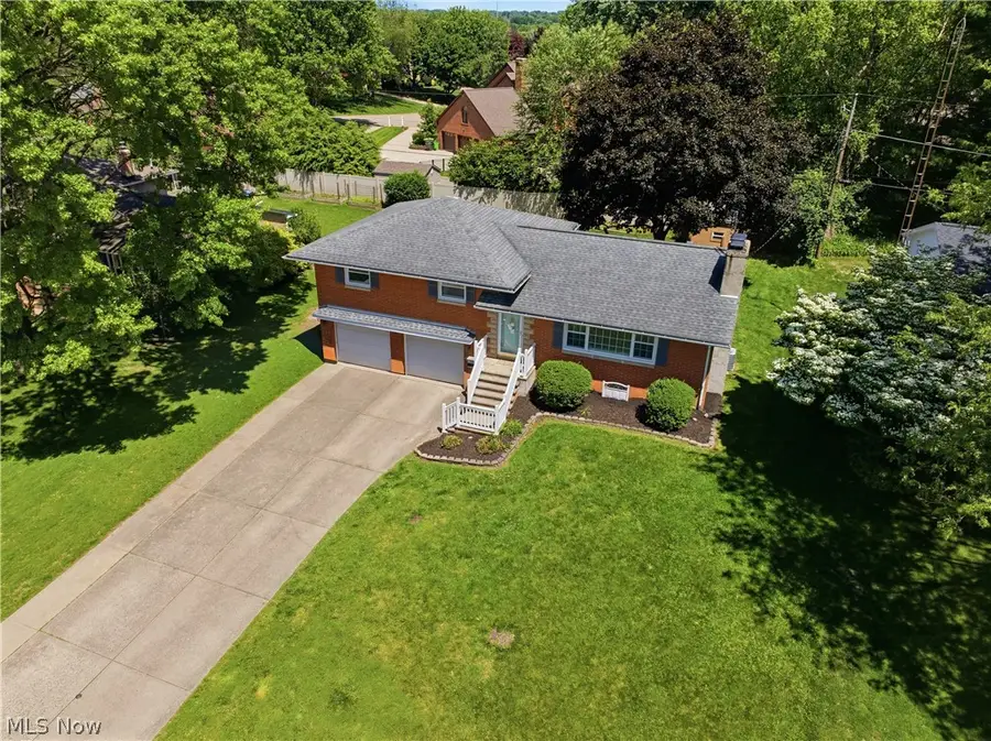 3610 Darien Nw Avenue, Canton, OH 44718 - #2