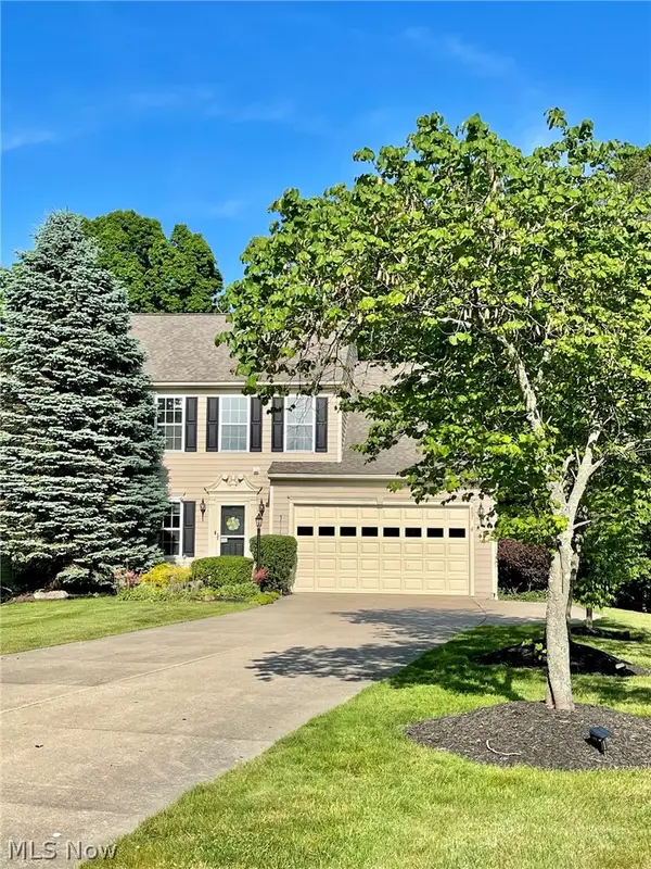 887 Willow Creek Drive, Fairlawn, OH 44333