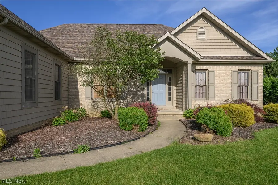 1436 Glenbrook Avenue, Louisville, OH 44641 - #3