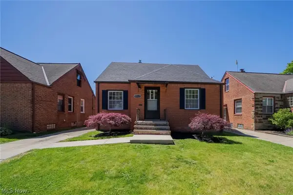 14531 Orchard Park Avenue, Cleveland, OH 44111