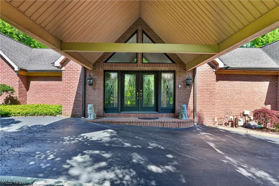 6145 Pebble Beach Court, Canfield, OH 44406 - #3