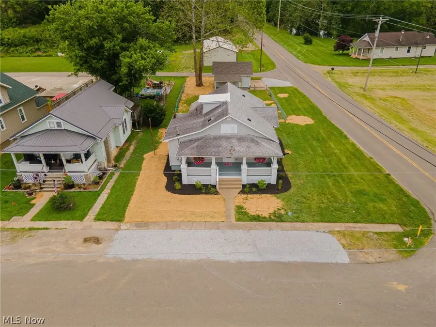 3970 Roberts Addition, Zanesville, OH 43701 - #3
