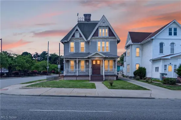 7408 Broadway Avenue, Cleveland, OH 44105