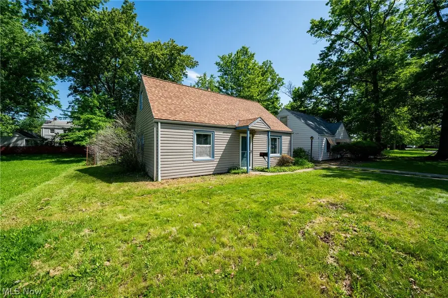 23861 Colbourne, Euclid, OH 44123 - #3