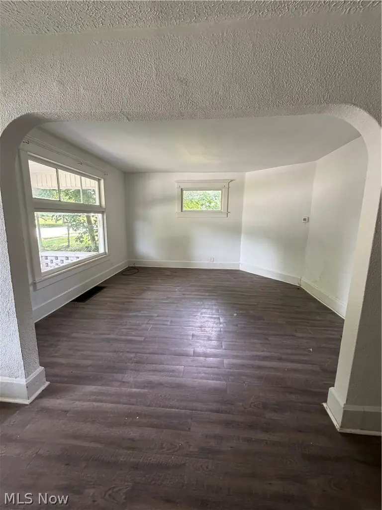 507 N 9th Street, Cambridge, OH 43725 - #3
