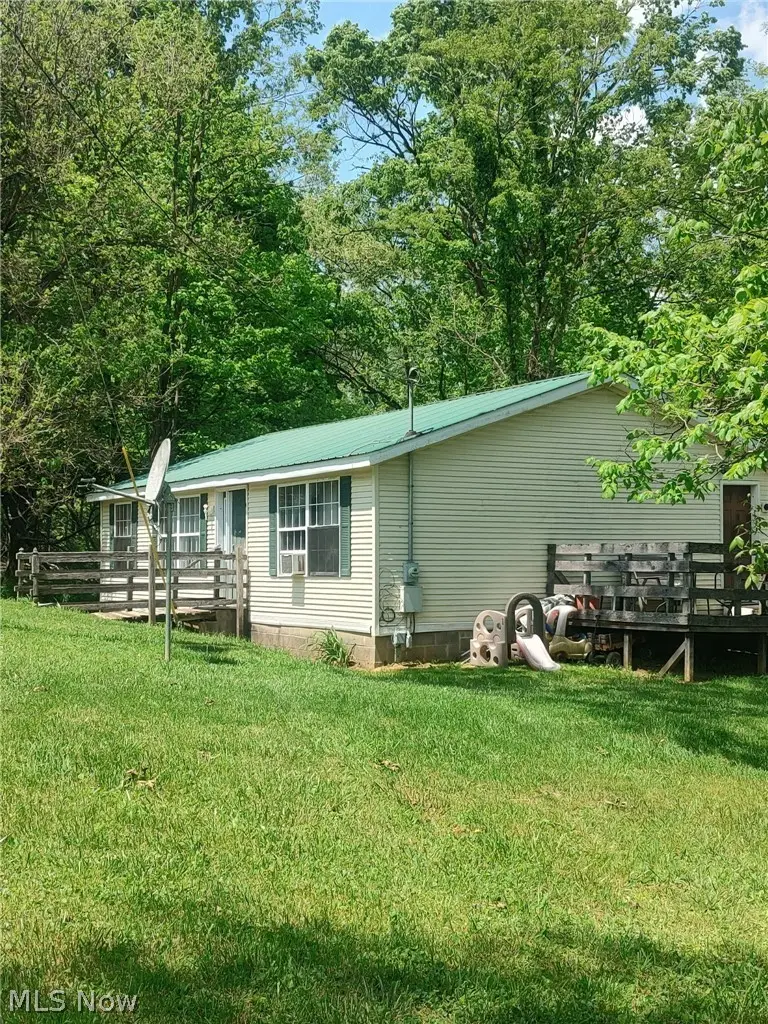 3219 Bay Se Road, Carrollton, OH 44615 - #3