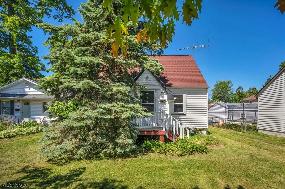 718 E 343rd Street, Eastlake, OH 44095 - #1