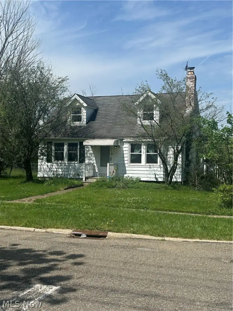 694 Mckinley Avenue, Bedford, OH 44146 - #1