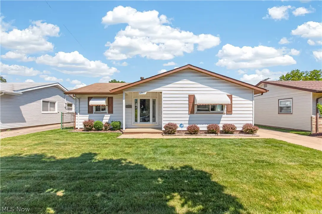 4307 W 146th Street, Cleveland, OH 44135 - #1