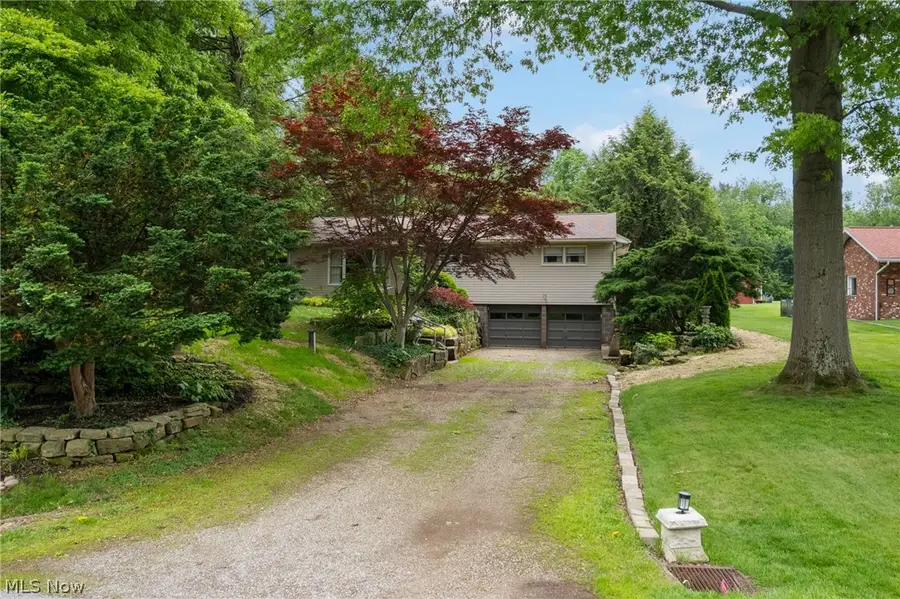 1254 Cherry Lane, Uniontown, OH 44685 - #2