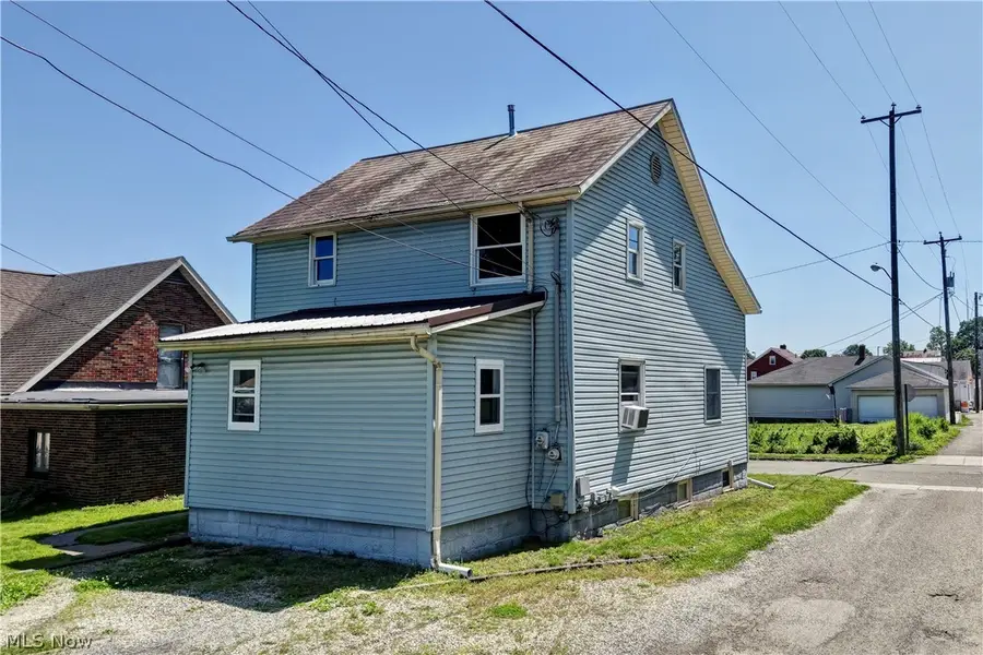 110 8th Sw Street, New Philadelphia, OH 44663 - #2