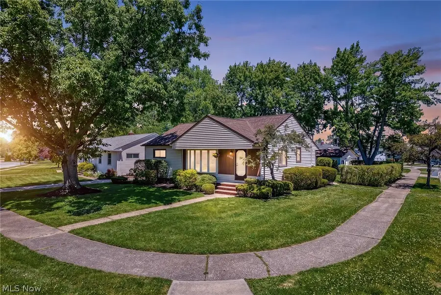 1759 Chelmsford Road, Mayfield Heights, OH 44124 - #2