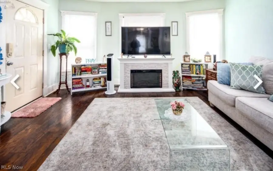 742 Lakeside Avenue, Lorain, OH 44052 - #3