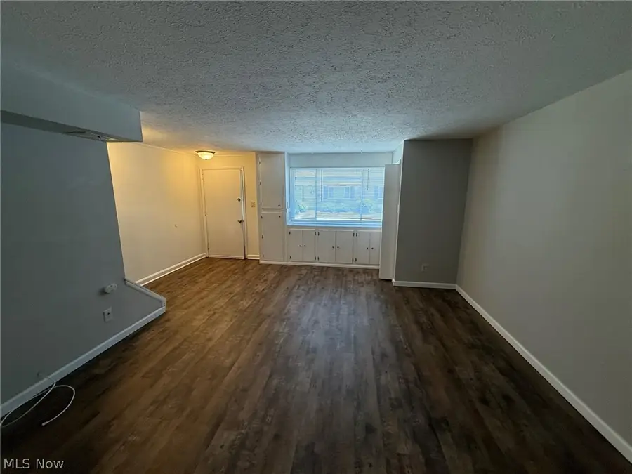 1582 Lee Terrace Drive, Wickliffe, OH 44092 - #3