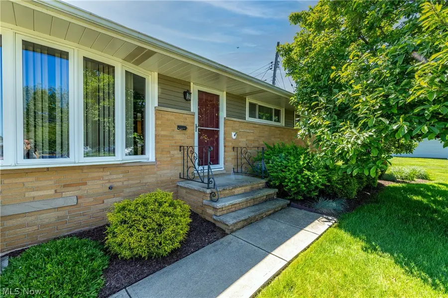 7313 Whitaker Drive, Parma, OH 44130 - #3