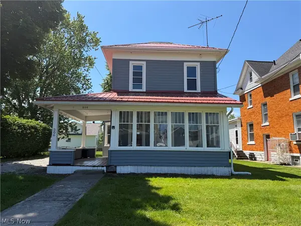 506 E Gorgas Street, Louisville, OH 44643