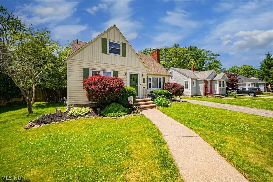 172 Brandtson Avenue, Elyria, OH 44035 - #2