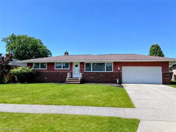 8320 Banner Lane, Parma, OH 44129