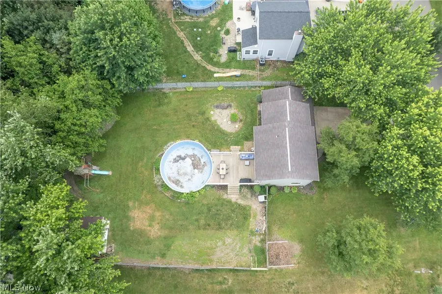 11032 Titus Nw Avenue, Uniontown, OH 44685 - #3
