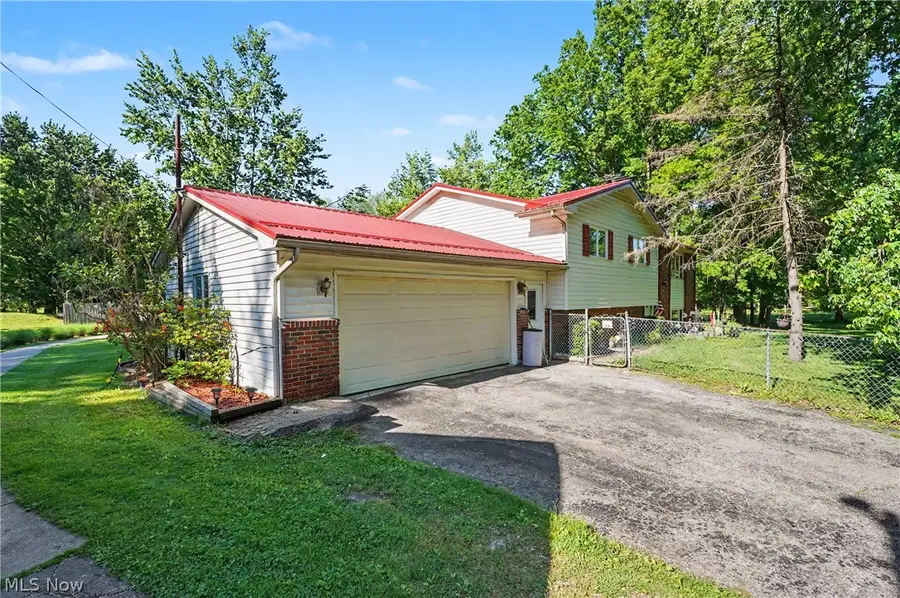 4250 Herr Fieldhouse Road, Southington, OH 44470 - #2
