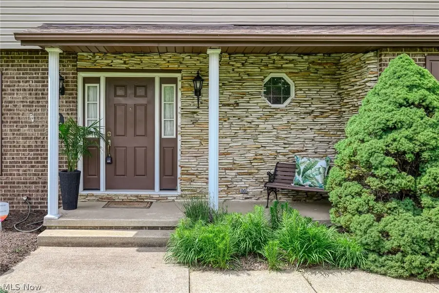 667 Clark Drive, Tallmadge, OH 44278 - #2