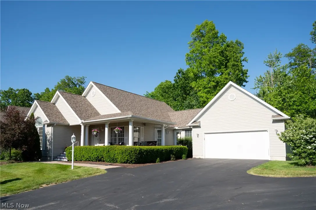 5216 Nashua Drive, Austintown, OH 44515 - #1