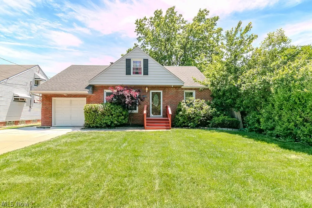 26200 Parklane Drive, Euclid, OH 44132 - #1