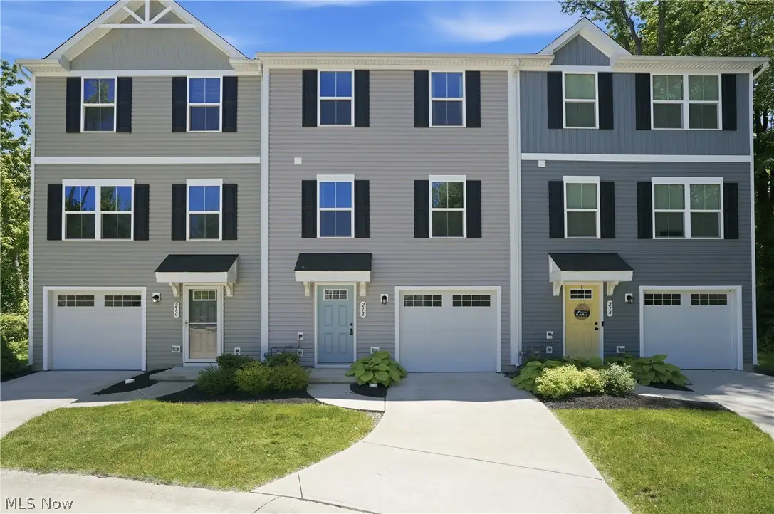 212 Raintree Lane, Painesville, OH 44077 - #1