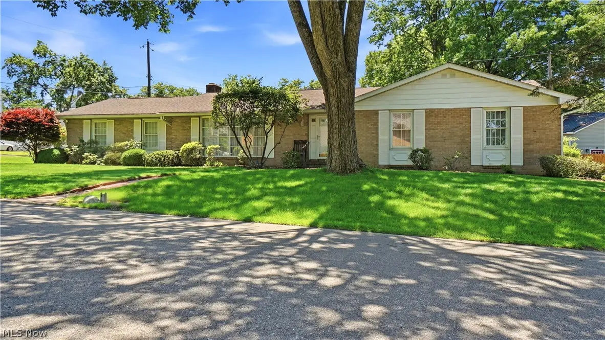 426 Coventry Circle, Zanesville, OH 43701 - #1