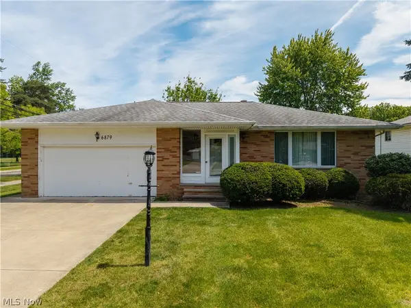 6879 Middlebrook Boulevard, Middleburg Heights, OH 44130