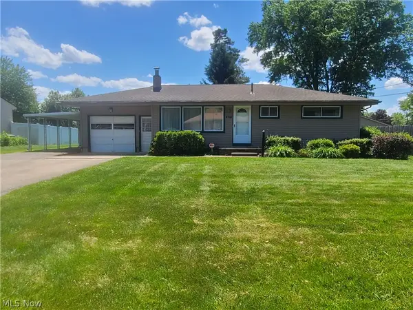 3718 35th Ne Street, Canton, OH 44705