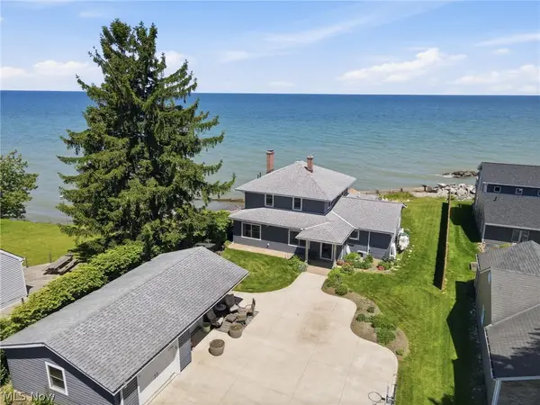 7525 Lakeshore Boulevard, Madison, OH 44057