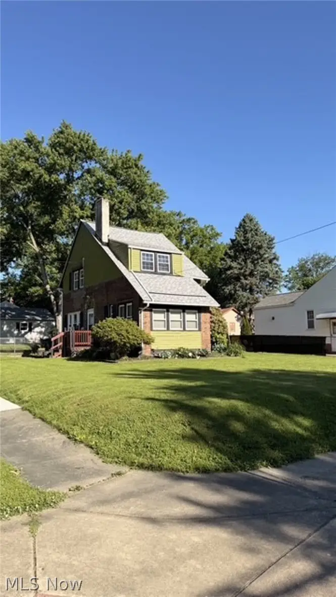 512 Morningview Avenue, Akron, OH 44305 - #2
