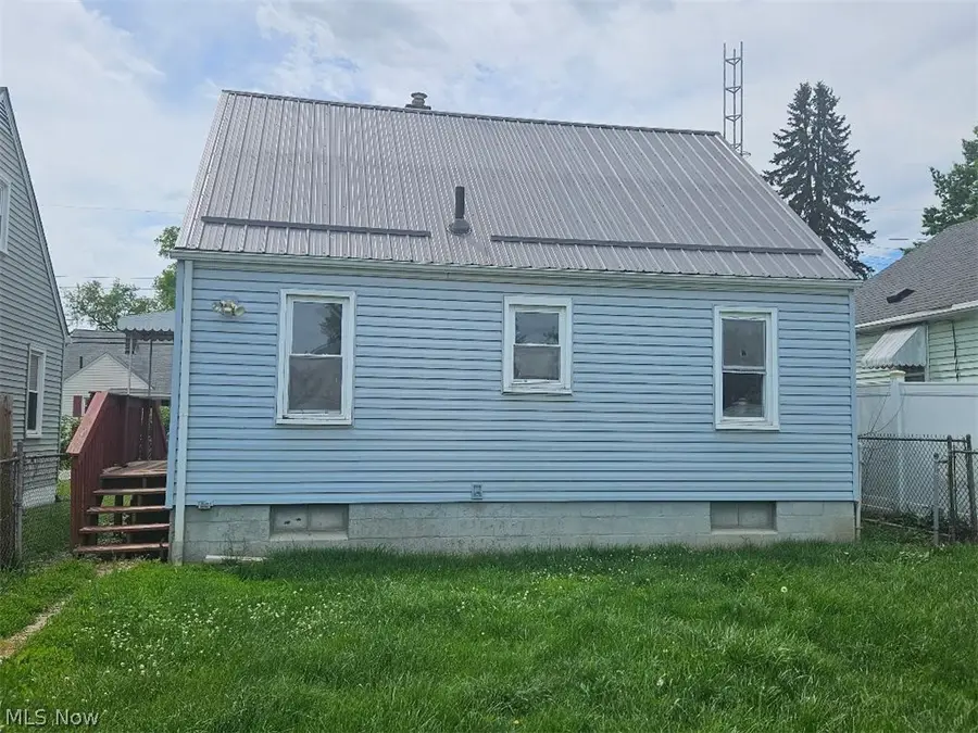 1620 Sandwith Sw Avenue, Canton, OH 44706 - #2