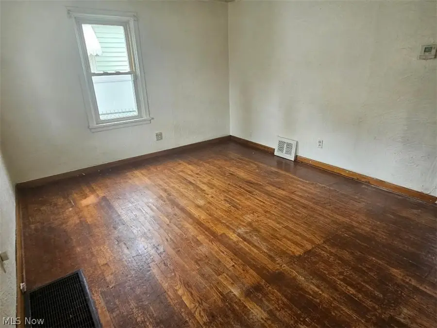 1620 Sandwith Sw Avenue, Canton, OH 44706 - #3
