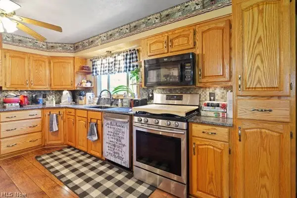 5030 Warren Sharon Road, Vienna, OH 44473 - #2